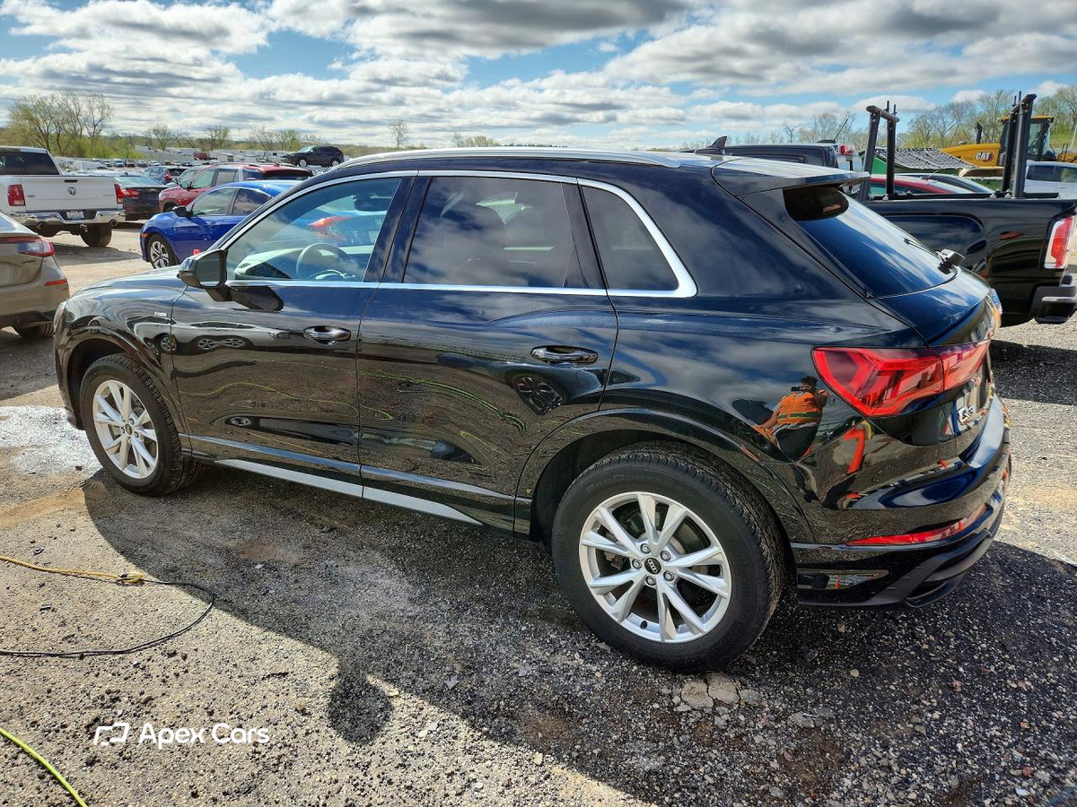 Audi Q3 2021