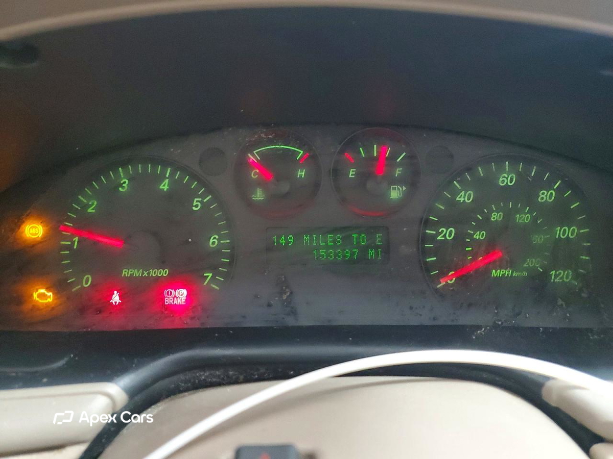 Ford Taurus 2004