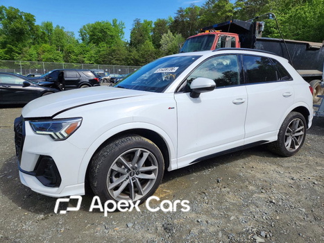 Audi Q3 2025 - Image 1 of 12