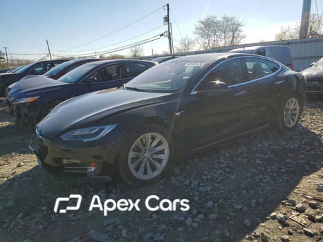 Tesla Model S 2016 - Image 1 of 13