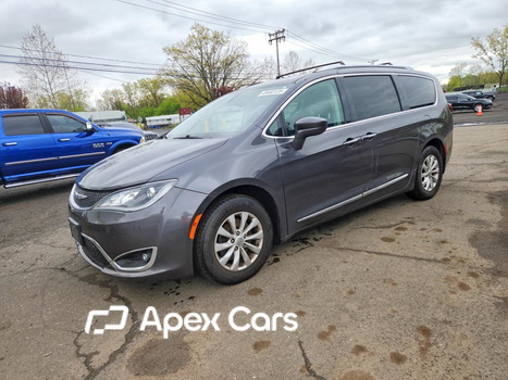 Chrysler Pacifica 2019 - Image 1 of 13