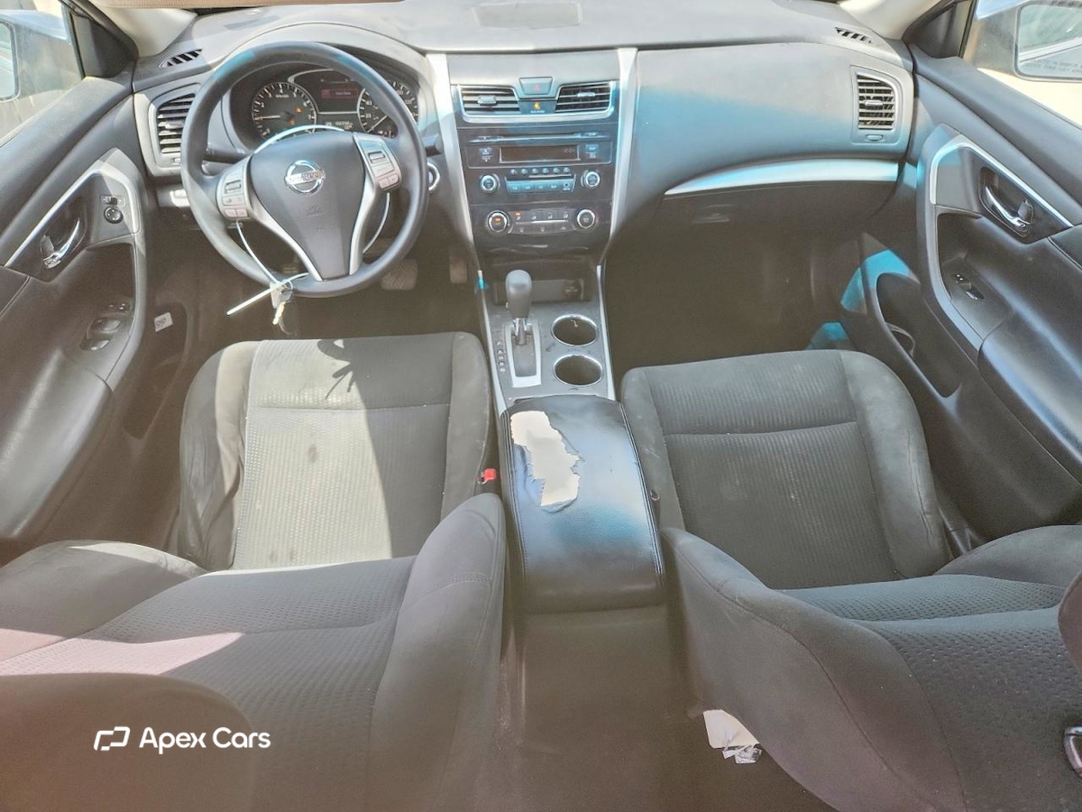 Nissan Altima 2015
