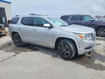 GMC Acadia 2017