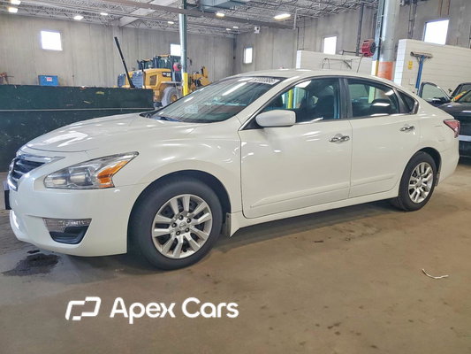 Nissan Altima 2015 - Image 1 of 12