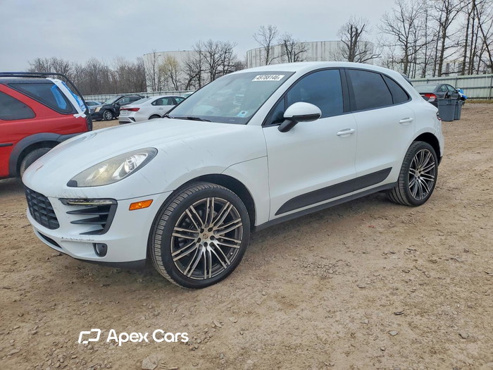 2016 Porsche Macan - Image 1 of 5
