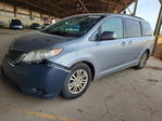 Toyota Sienna 2016