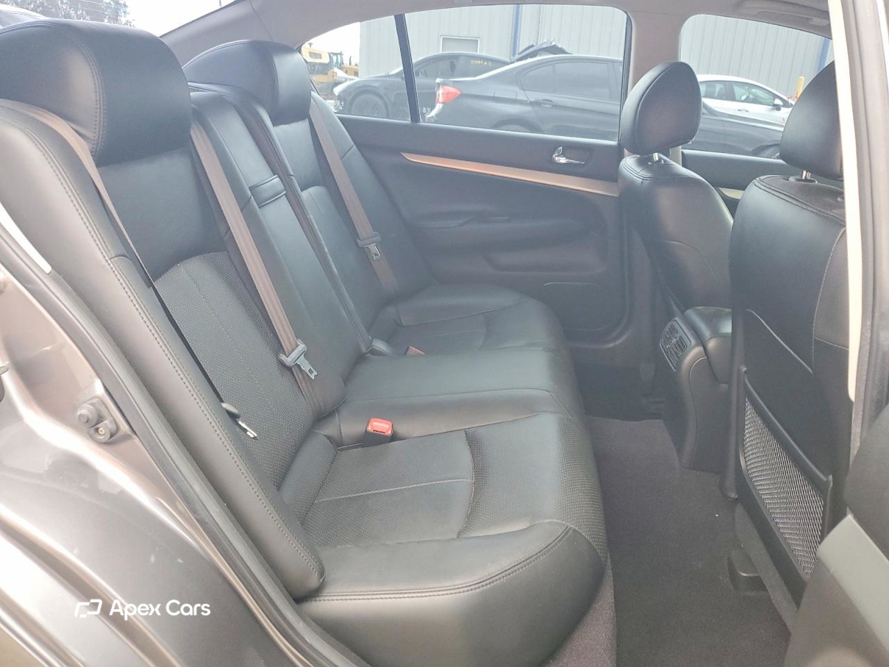 Infiniti G 2013
