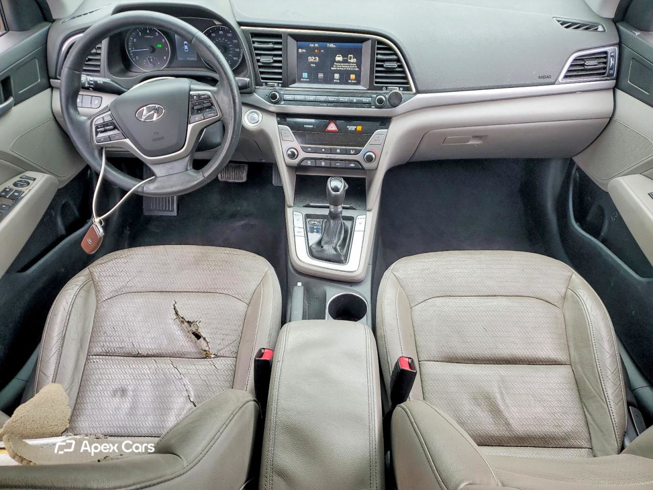 Hyundai Elantra 2017
