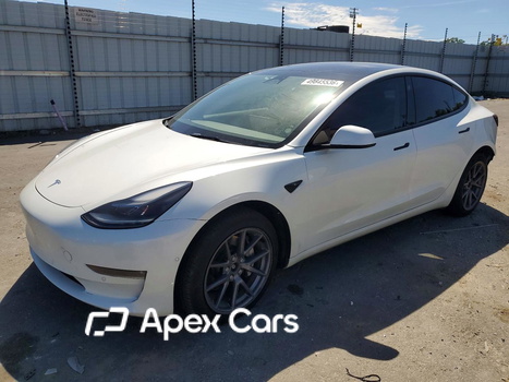 Tesla Model 3 2022 - Image 1 of 14