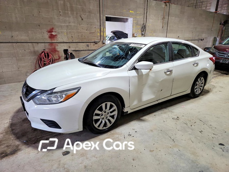 Nissan Altima 2016 - Image 1 of 12