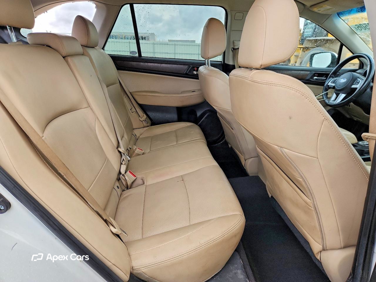 Subaru Outback 2016