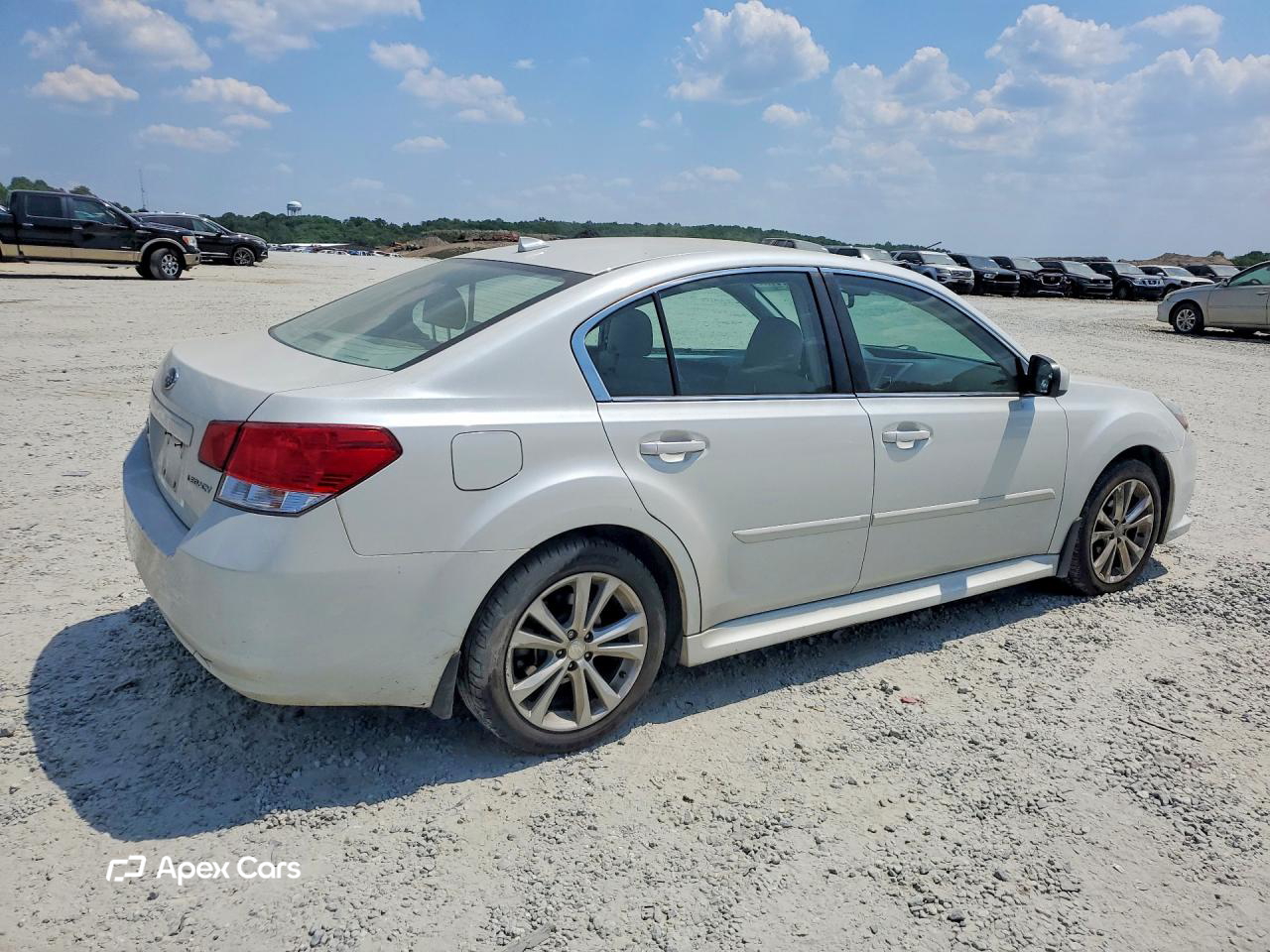Subaru Legacy 2013