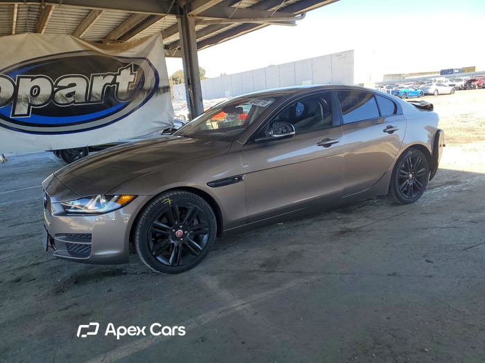 2017 Jaguar XE - Image 1 of 5