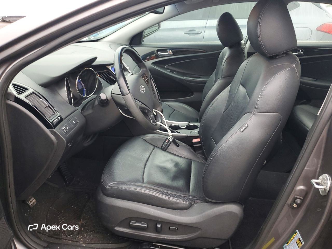 Hyundai Sonata 2011