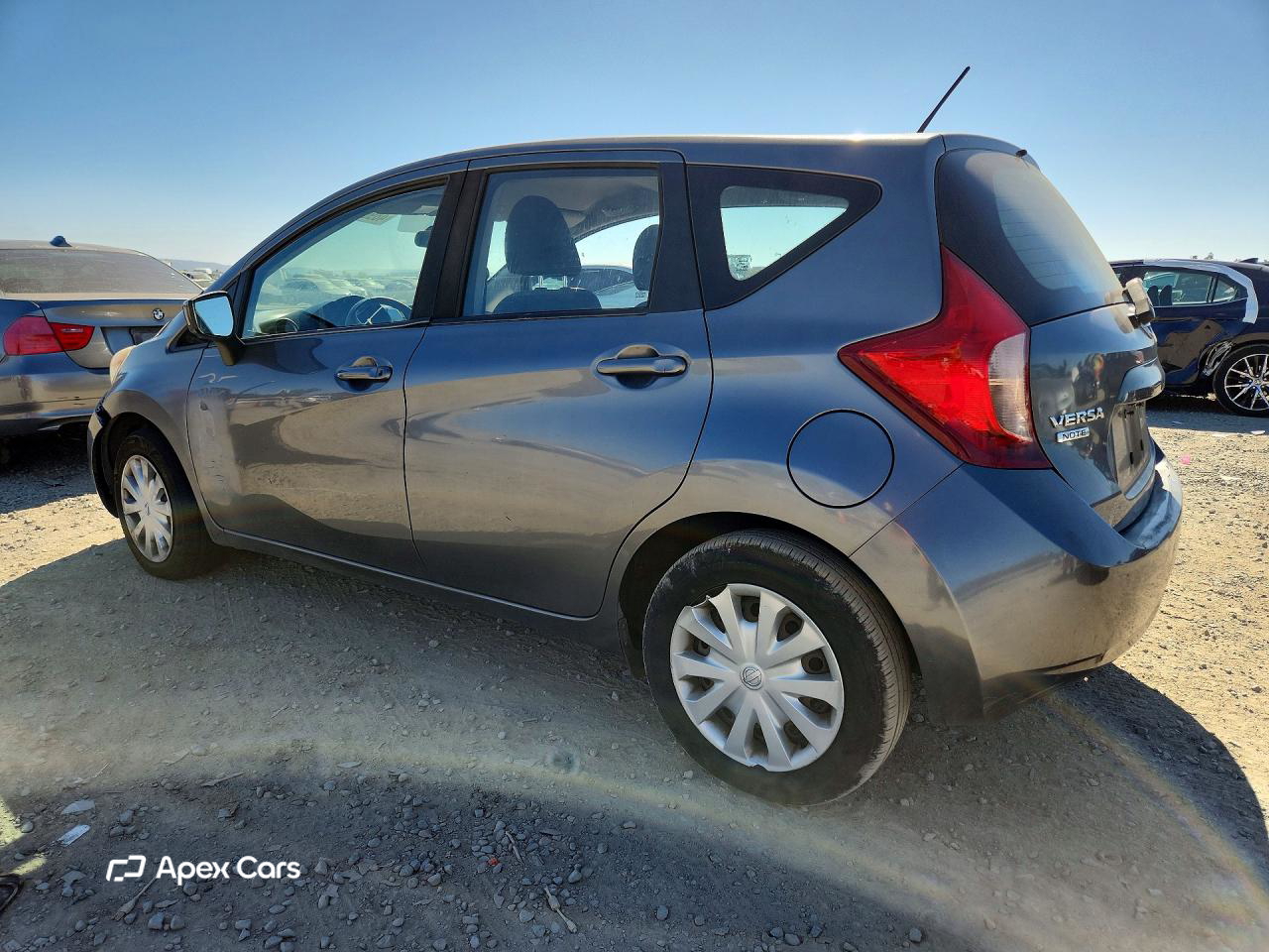 Nissan Versa 2016