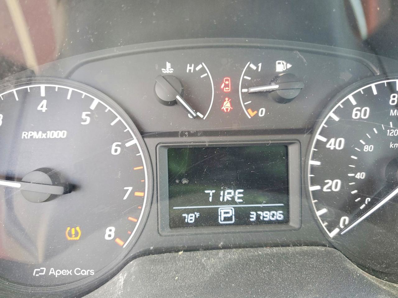 Nissan Sentra 2015