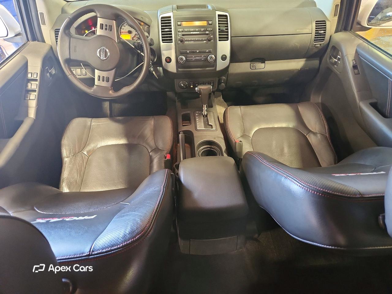 Nissan Navara (Frontier) 2010