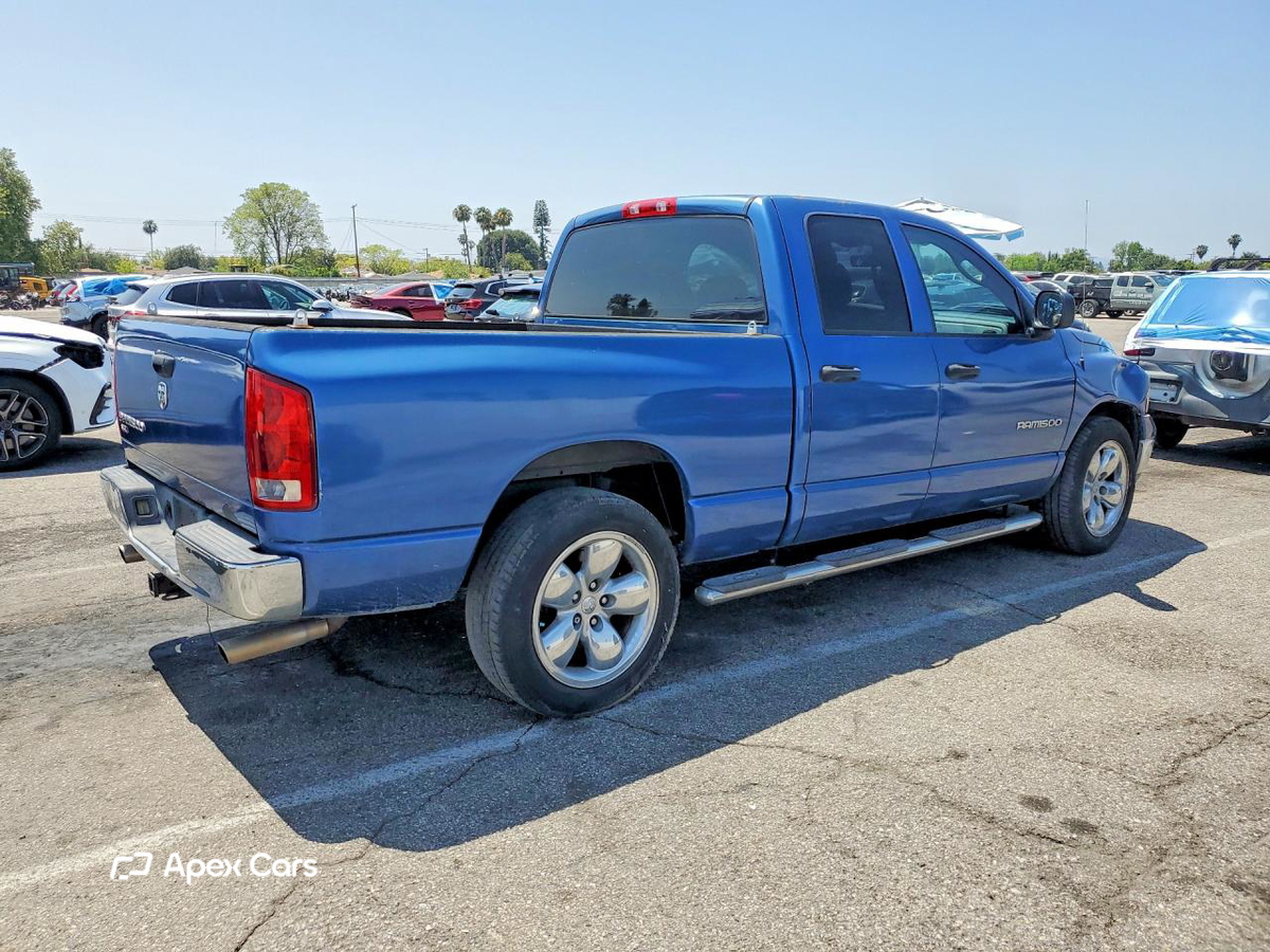 Dodge RAM 2005