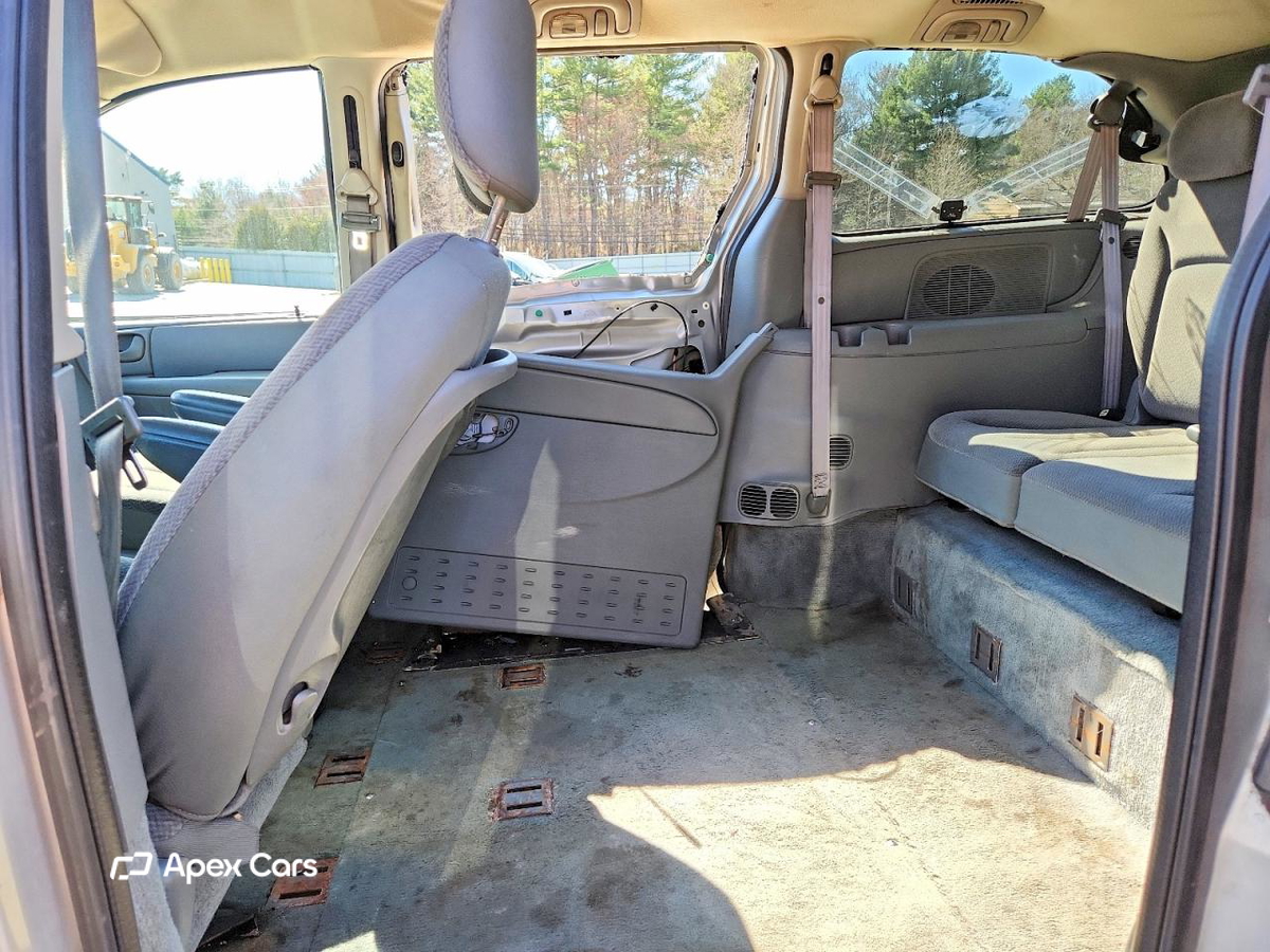 Dodge Caravan 2005