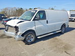GMC Savana 2025