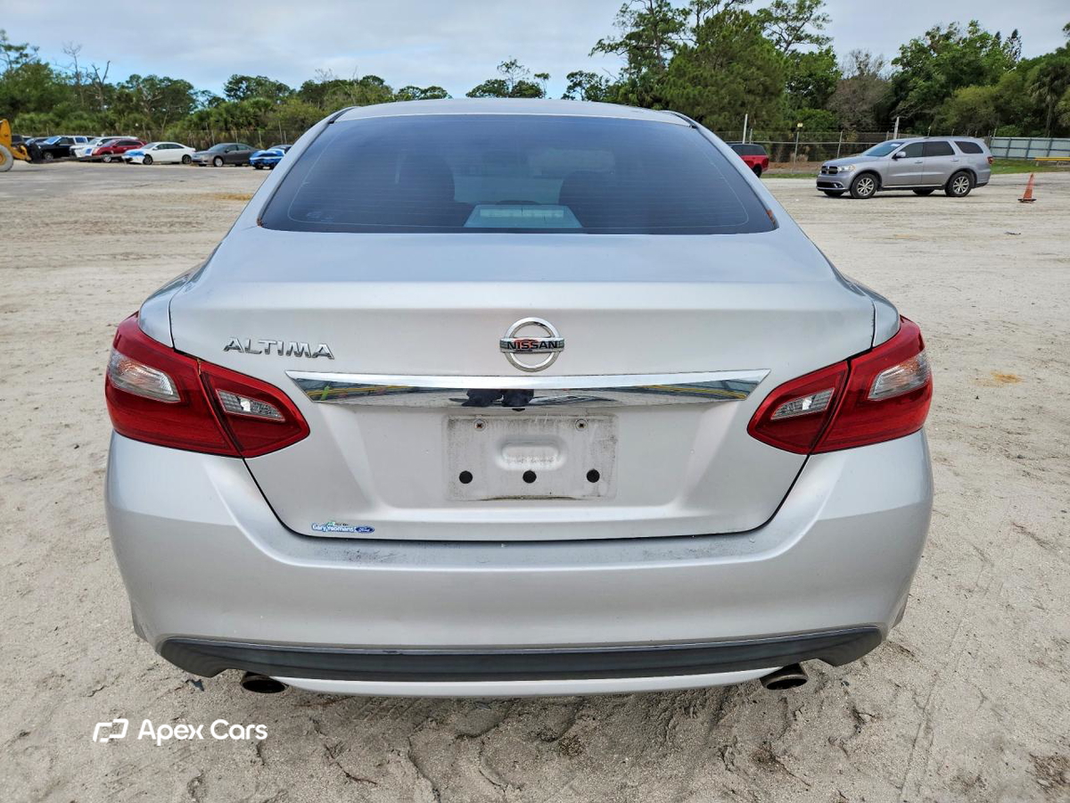 Nissan Altima 2018