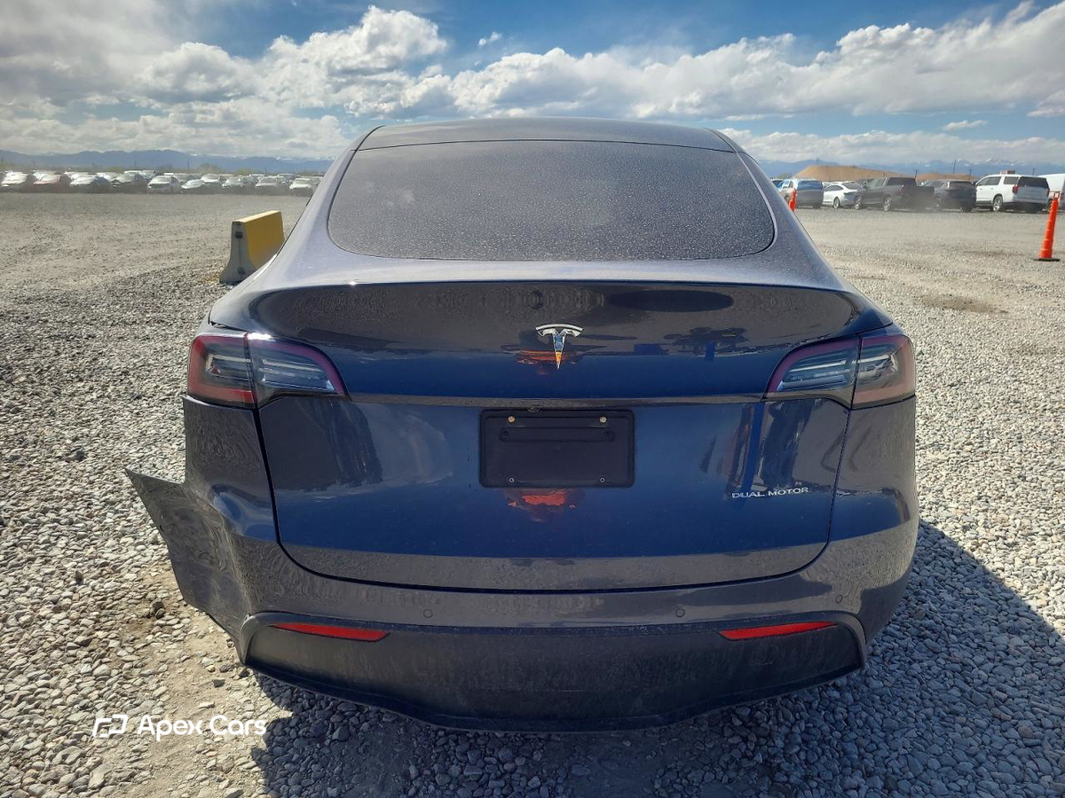 Tesla Model Y 2020