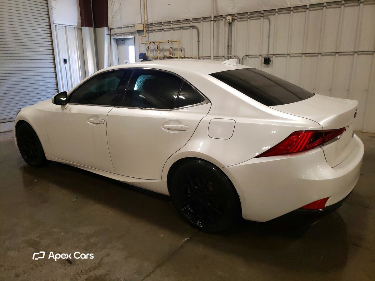 Lexus IS 2017