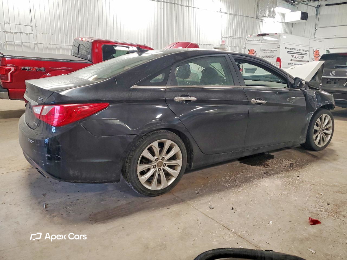 Hyundai Sonata 2011