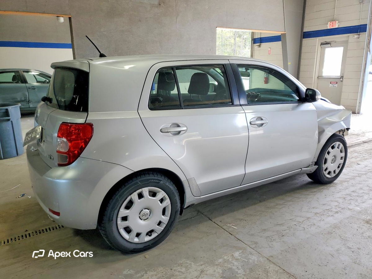 Scion xD 2008
