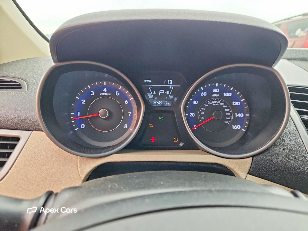 Hyundai Elantra 2016