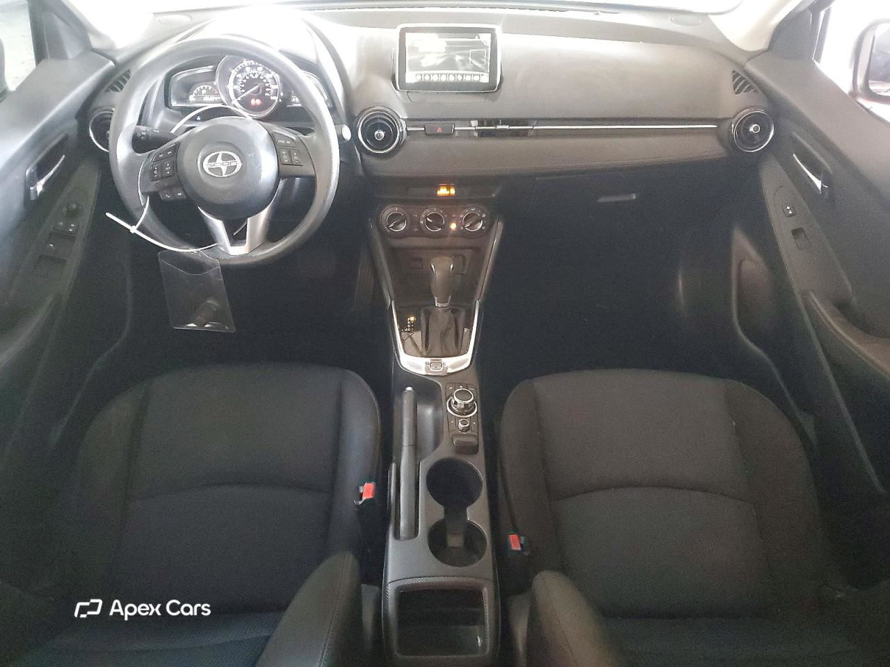 Scion iA 2016