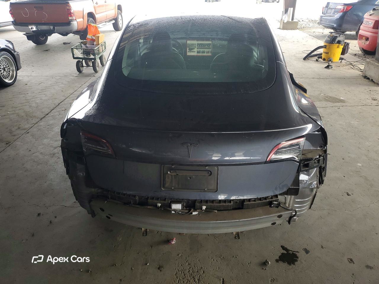 Tesla Model 3 2023