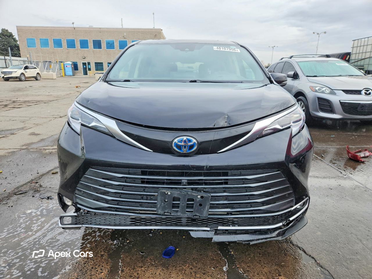 Toyota Sienna 2023