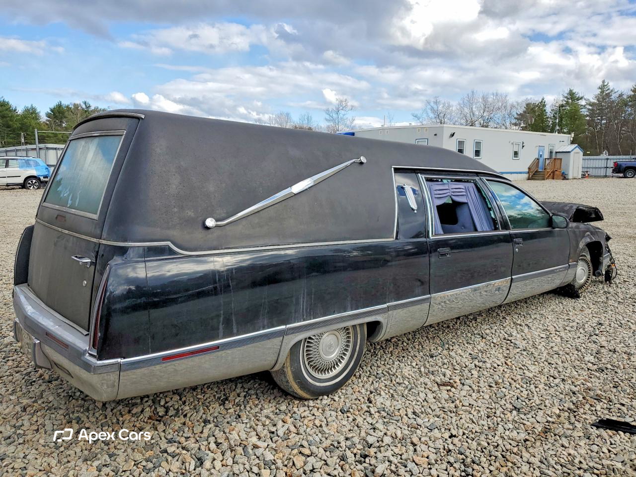 Cadillac  1996