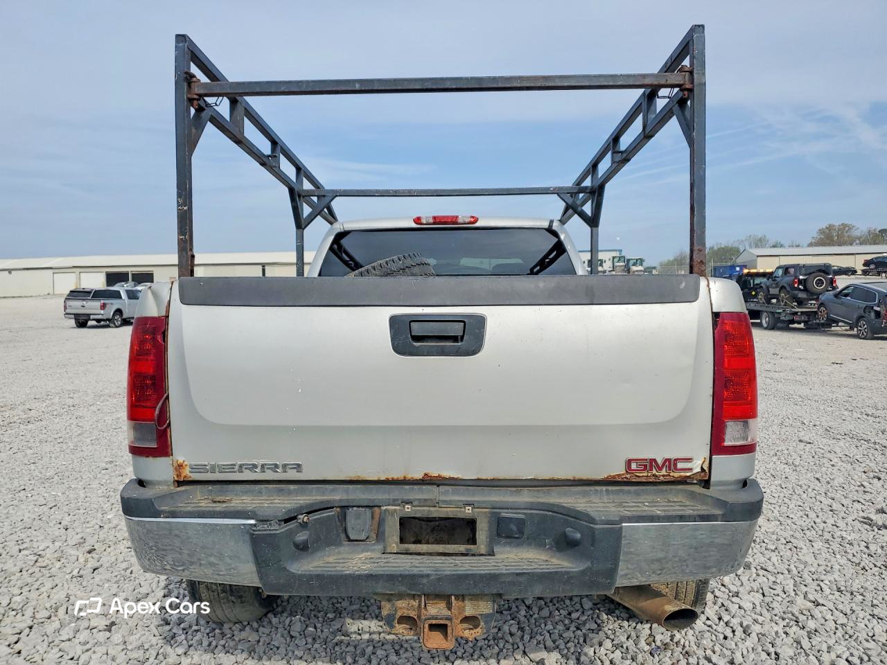GMC Sierra 2011