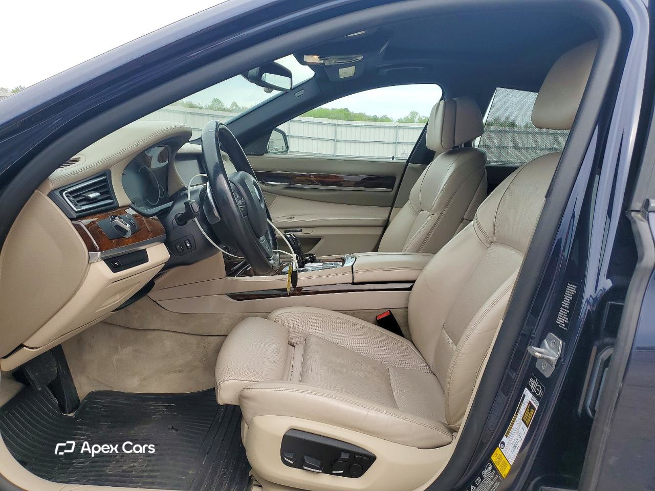 BMW Series 7 2014