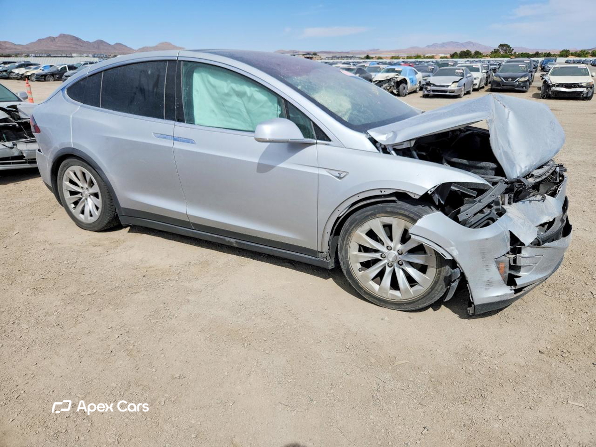 Tesla Model X 2016
