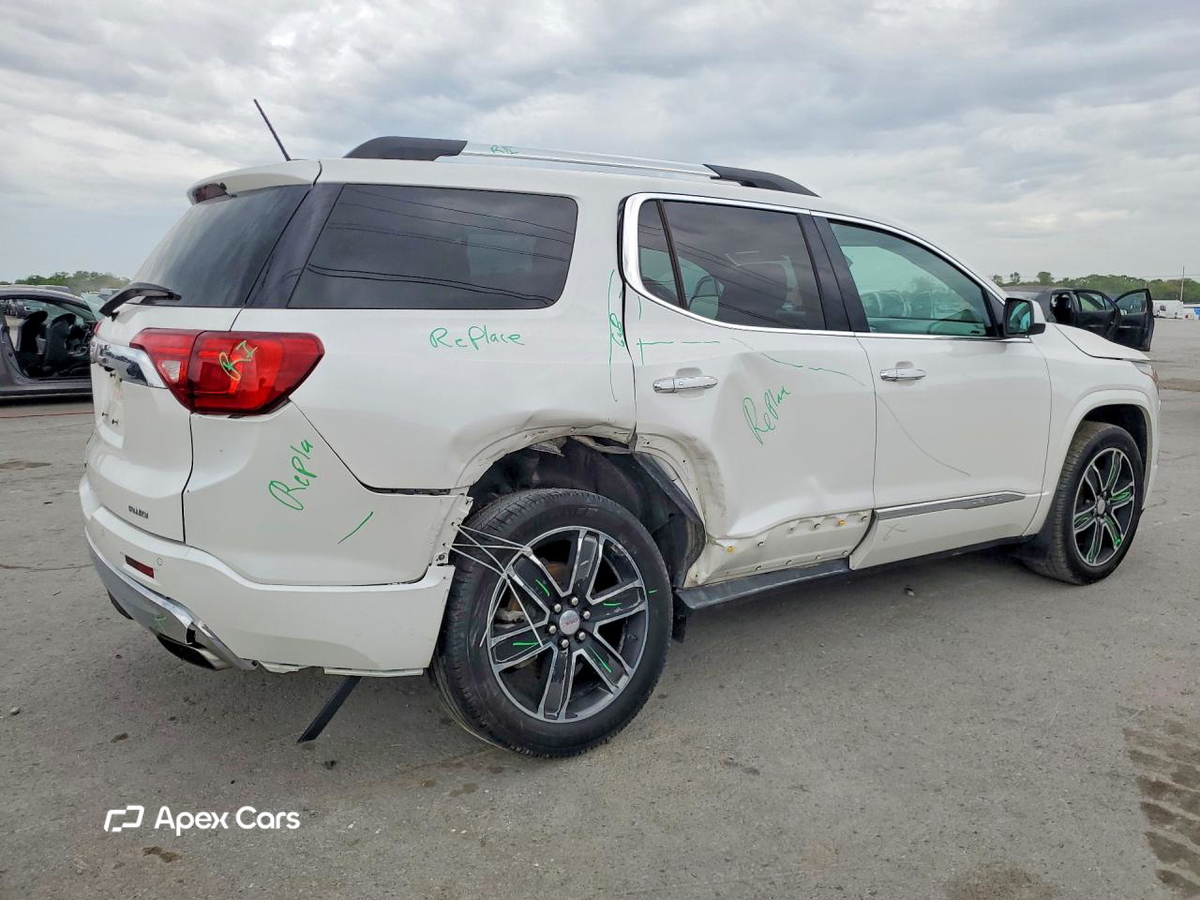 GMC Acadia 2017
