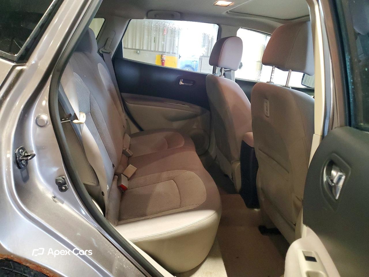 Nissan Rogue 2013
