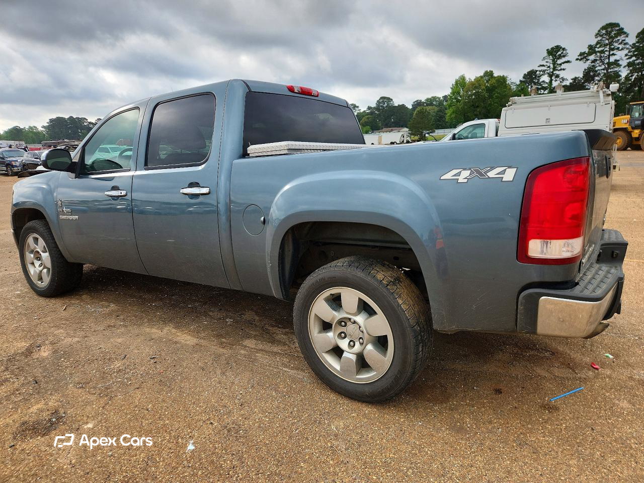 GMC Sierra 2011
