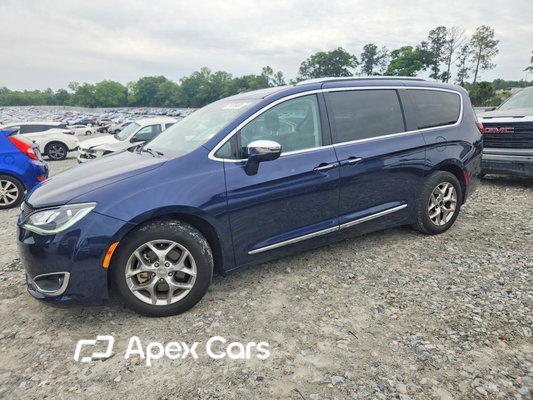 Chrysler Pacifica 2017 - Image 1 of 13
