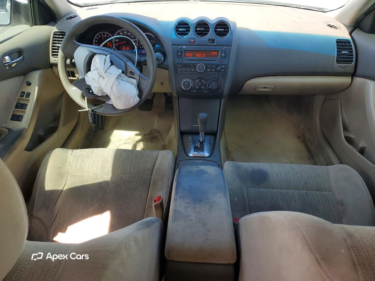 Nissan Altima 2012