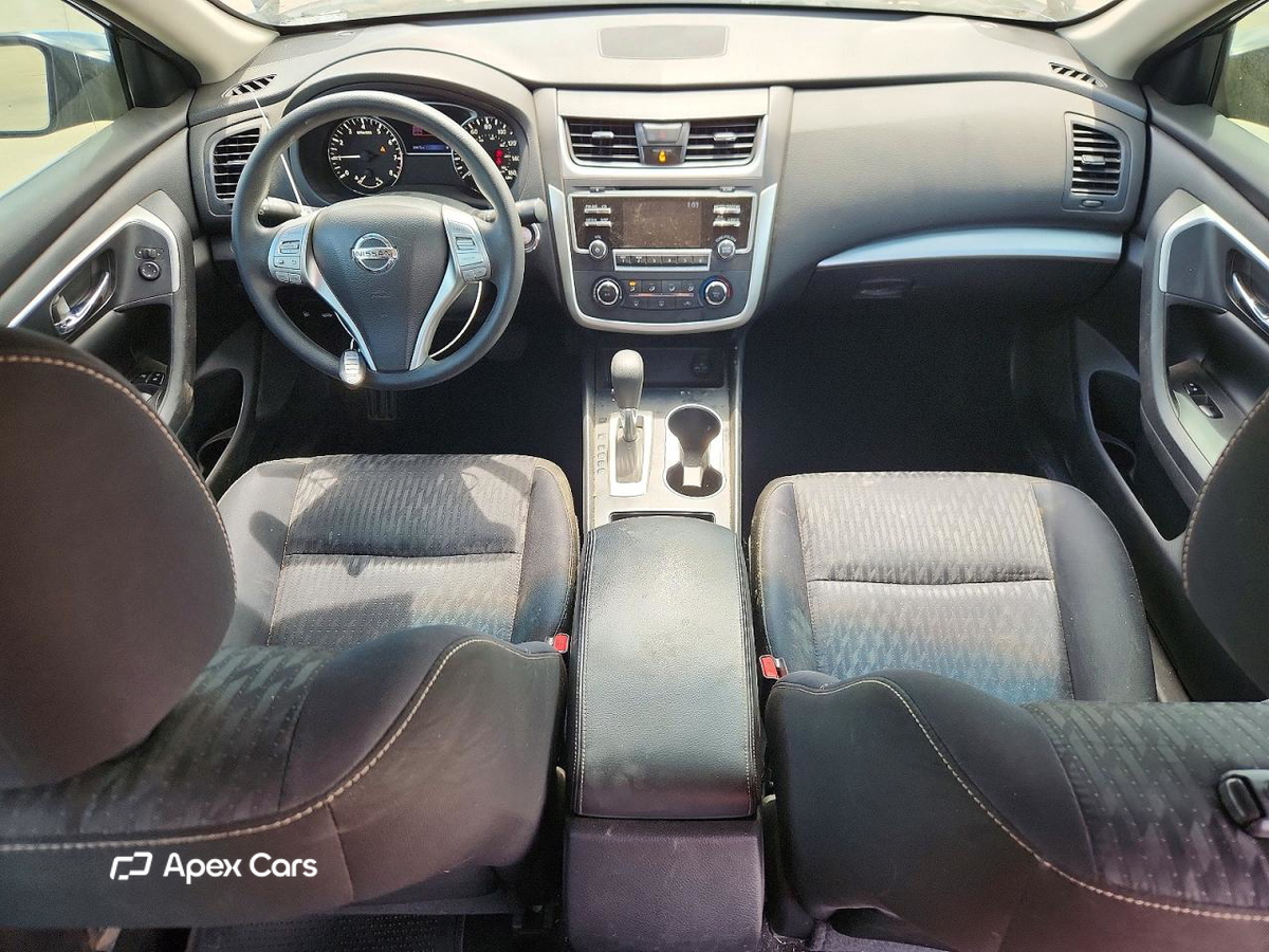 Nissan Altima 2017