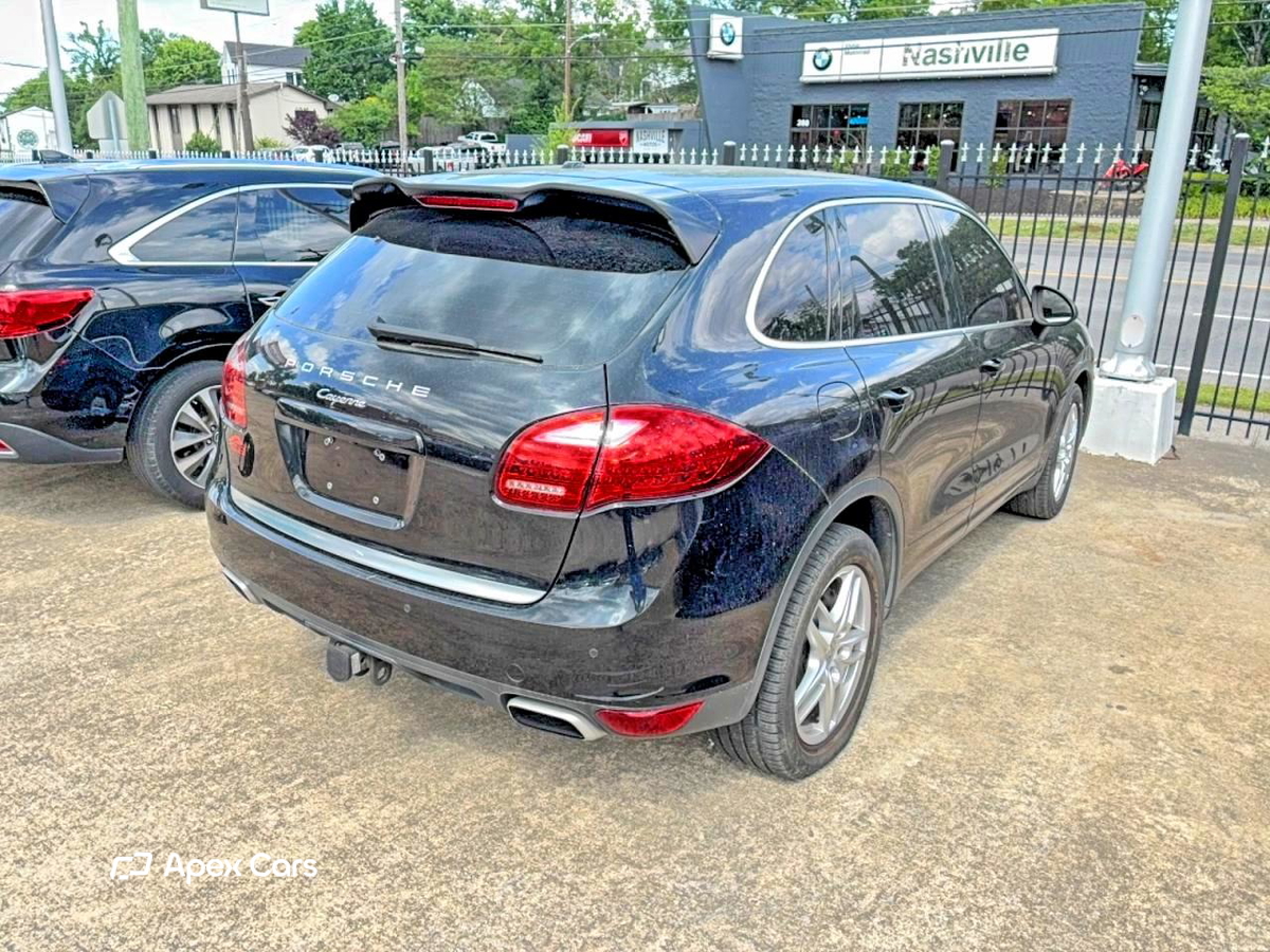 Porsche Cayenne 2014