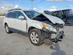 Subaru Outback 2011