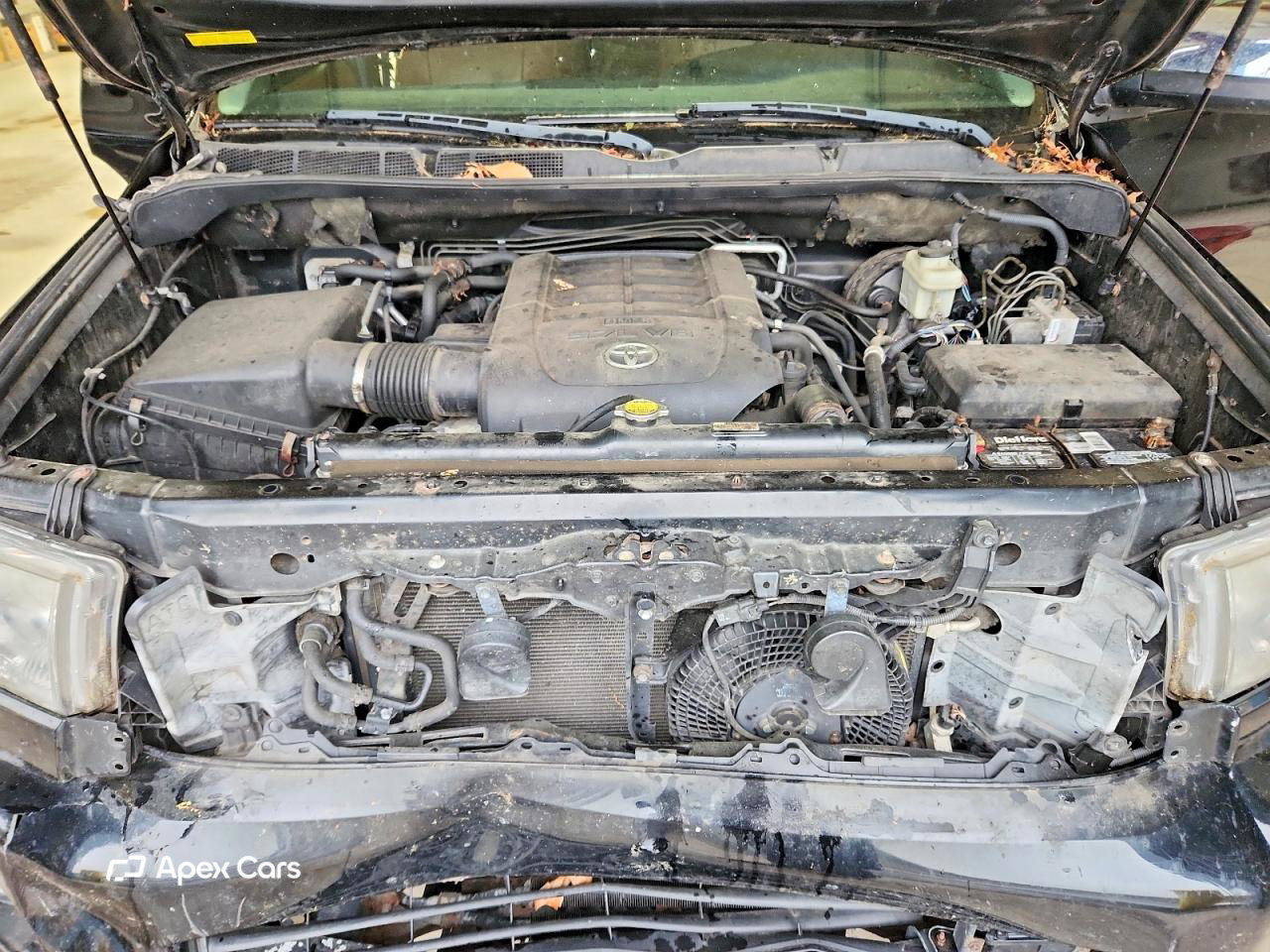 Toyota Sequoia 2011
