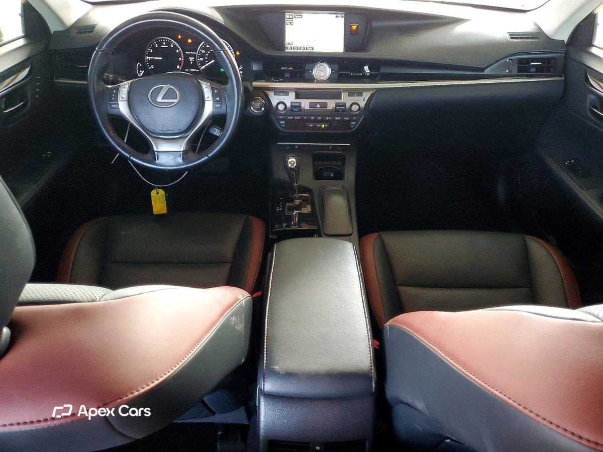 Lexus ES 2015