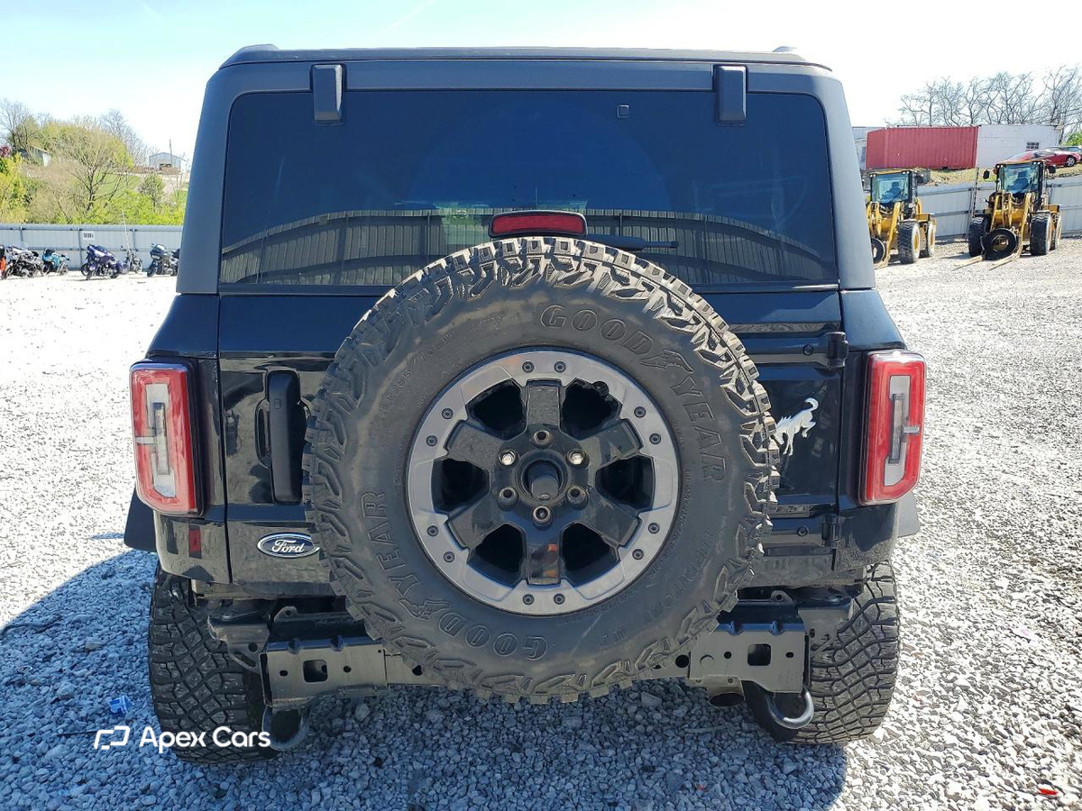 Ford Bronco 2022