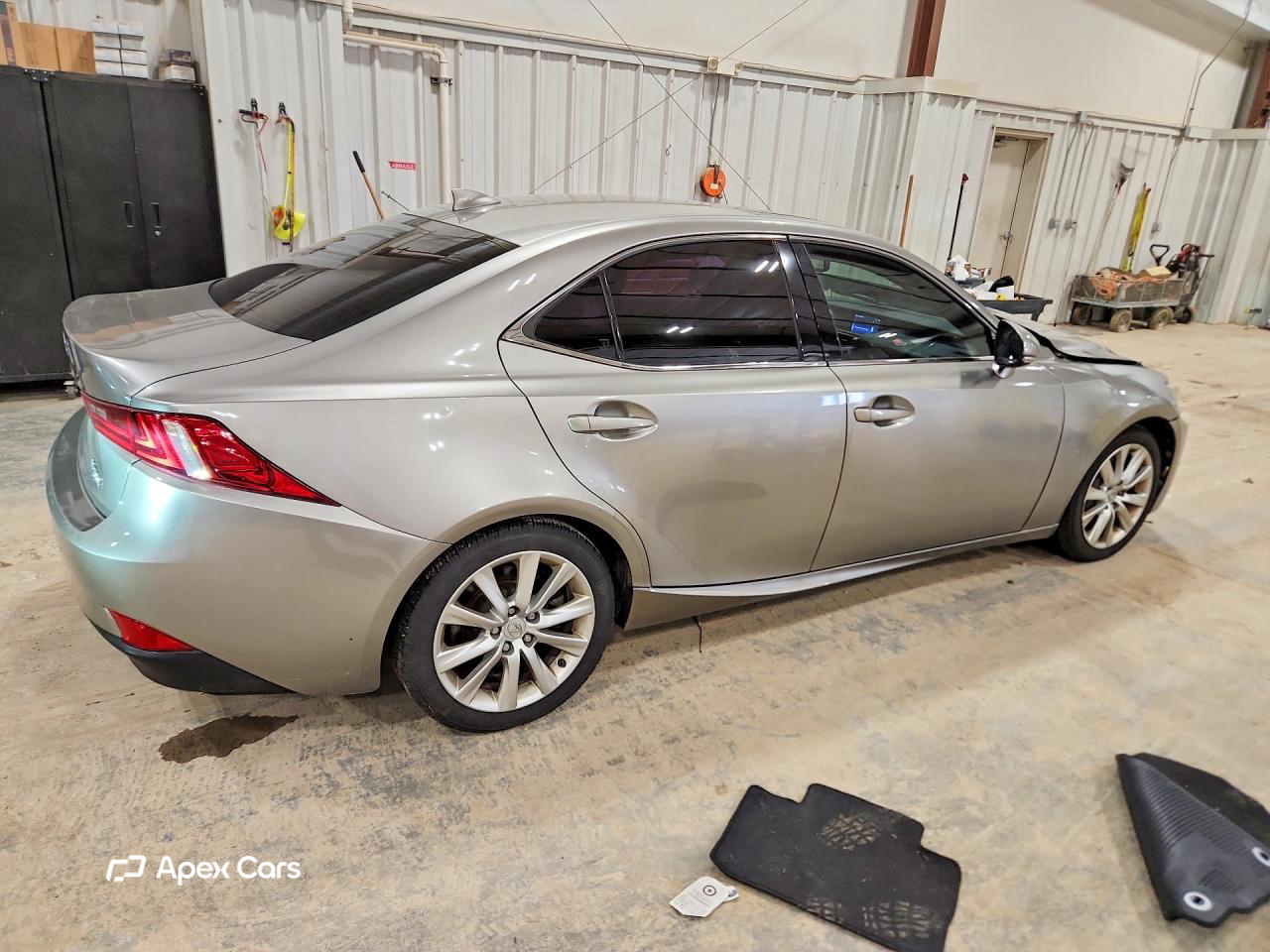 Lexus IS 2016