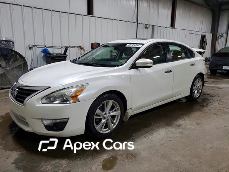 Nissan Altima 2015 - Image 1 of 7
